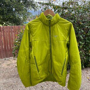 Men’s Arc’teryx Atom Jacket (size M)
